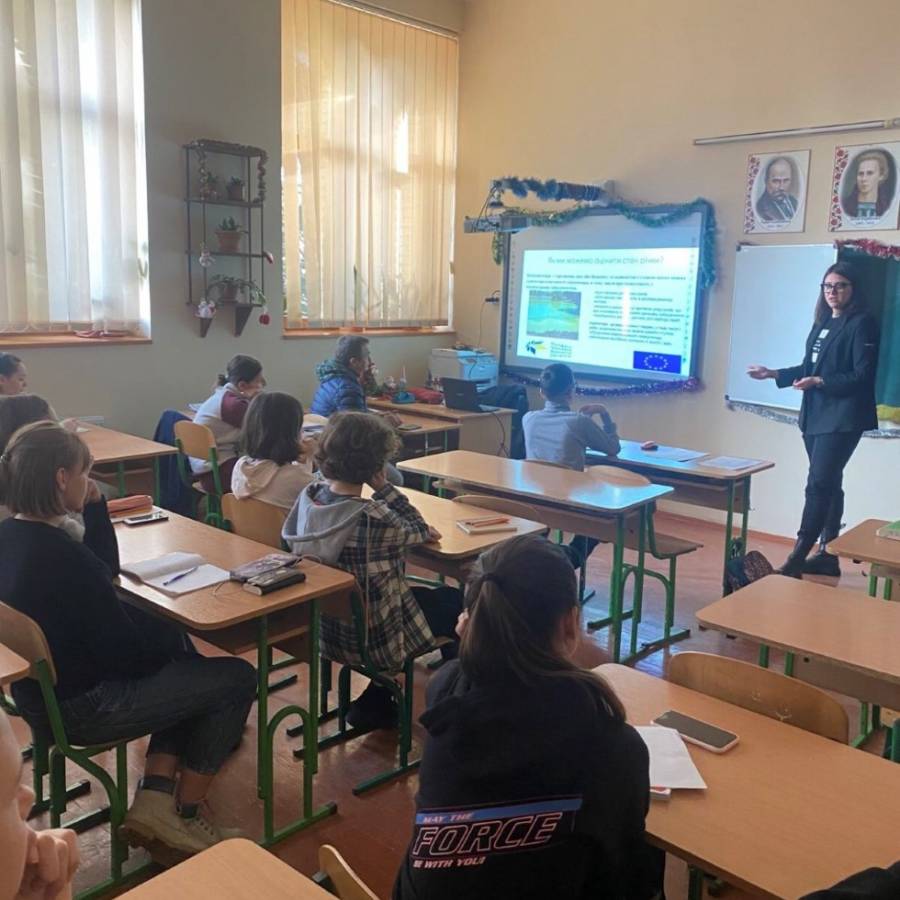 INFORMATION DAYS AT SCHOOLS IN UZHHOROD 